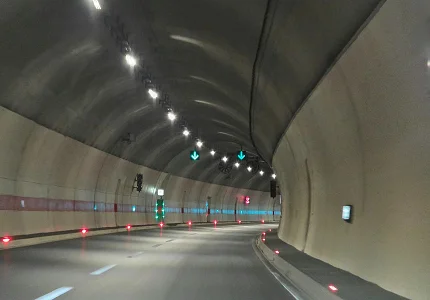 Obustave saobraćaja na više dionica