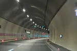 Obustave saobraćaja na više dionica
