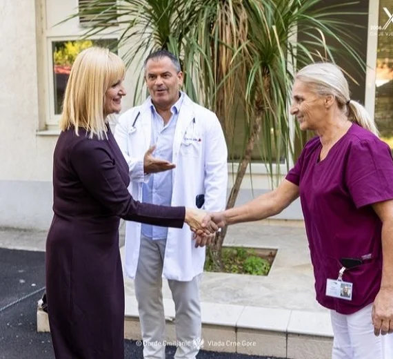  Borovinić Bojović posjetila KBC Kotor: U toku značajna ulaganja u infrastrukturu i medicinsku opremu