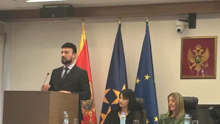 Jovanović: „Euro model“ je klasična kupovina glasova državnim novcem, Budvi namet od 11 miliona