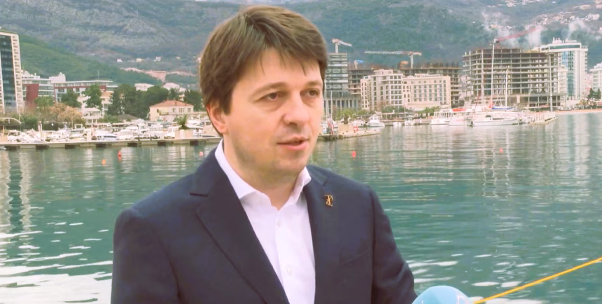 Dr. Mladen Debeljević, Printscreen/TV Budva
