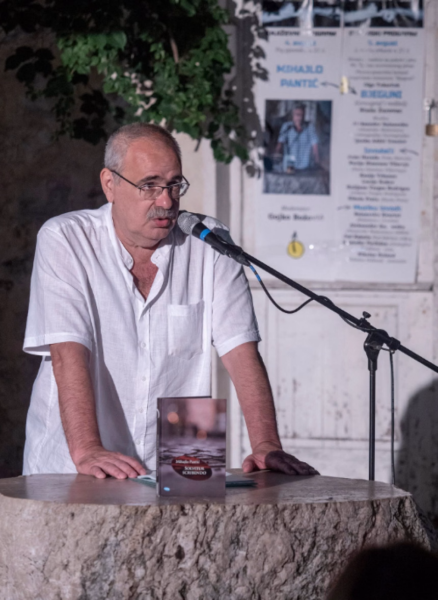Foto: Grad teatar