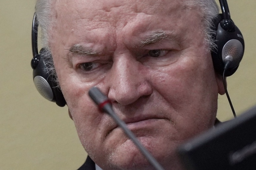 Ratko Mladić (Foto: Beta/AP Photo/Peter Dejong, Pool, File)