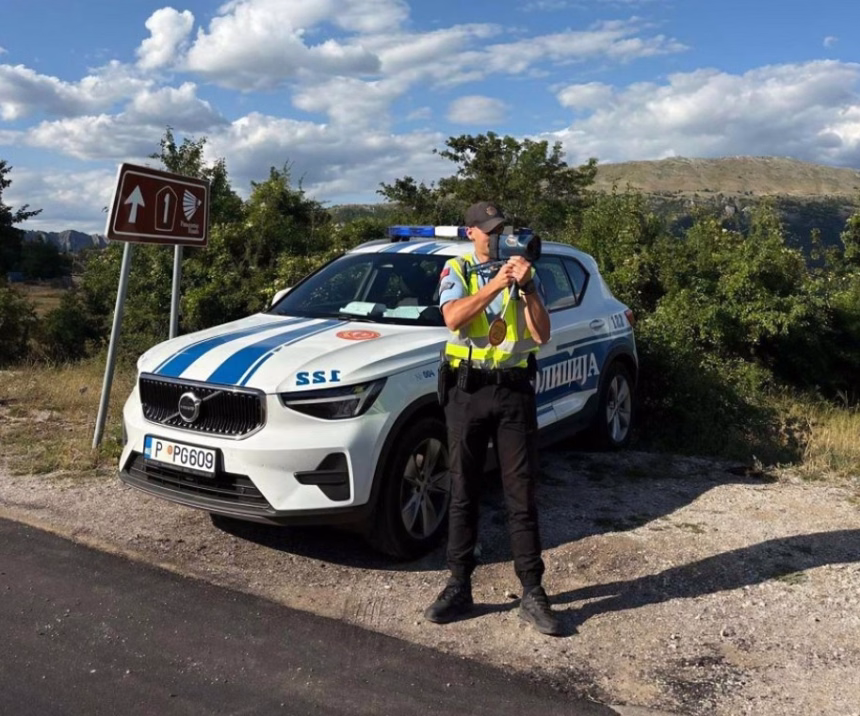 Saobraćajna policija (Foto: Uprava policije)