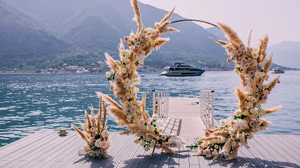 Prvi maj na obali Boke: Iskustvo koje opušta 