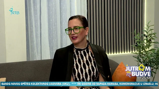 Katarina Vukadinović, Omladinski klub sekretarijata za društvene djelatnosti