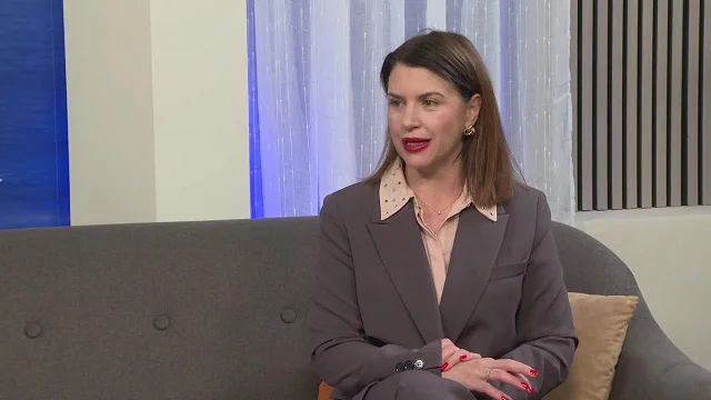 Gošća | Dragana Pima - Zonsko parkiranje u Budvi - Jutrom iz Budve