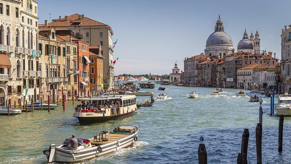 Venecija naplaćivanjem ulaza u grad za samo 11 dana zaradila ogroman novac | Radio Televizija Budva