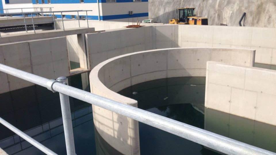 Otpadni mulj iz postrojenja za prečišćavanje otpadnih voda u Bečićima odvozi se u susjednu Albaniju | Radio Televizija Budva