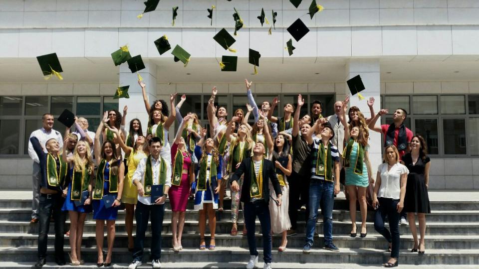 Održana svečana promocija diplomiranih studenata FBT-a | Radio Televizija Budva