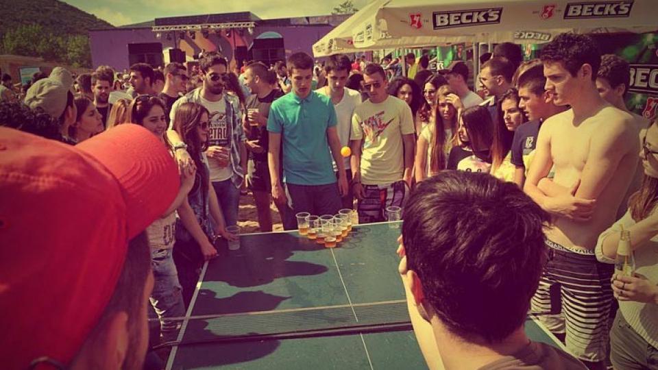 Beer Pong takmičenje 2. avgusta na Jazu | Radio Televizija Budva