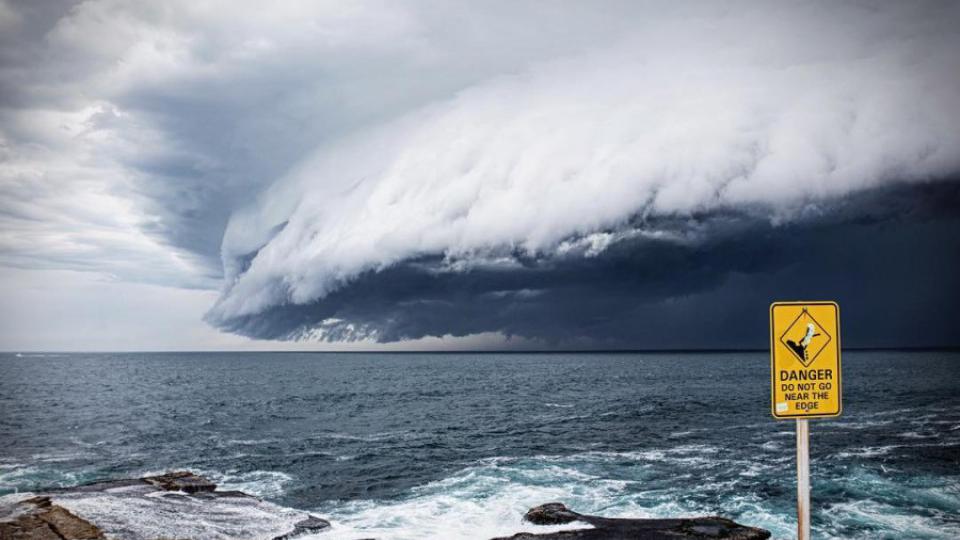 Cunami oblak preplašio Sidnej | Radio Televizija Budva