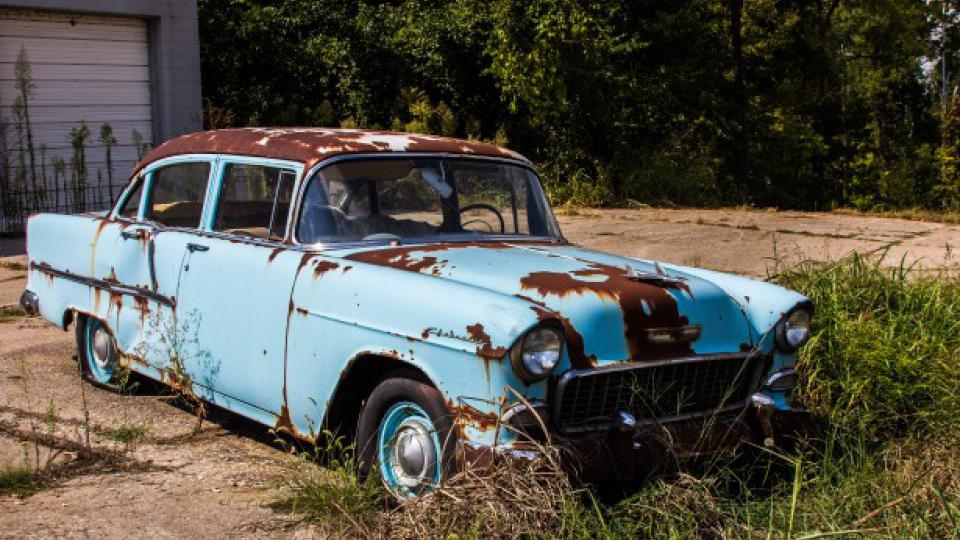 Stari automobili u staro gvožđe | Radio Televizija Budva