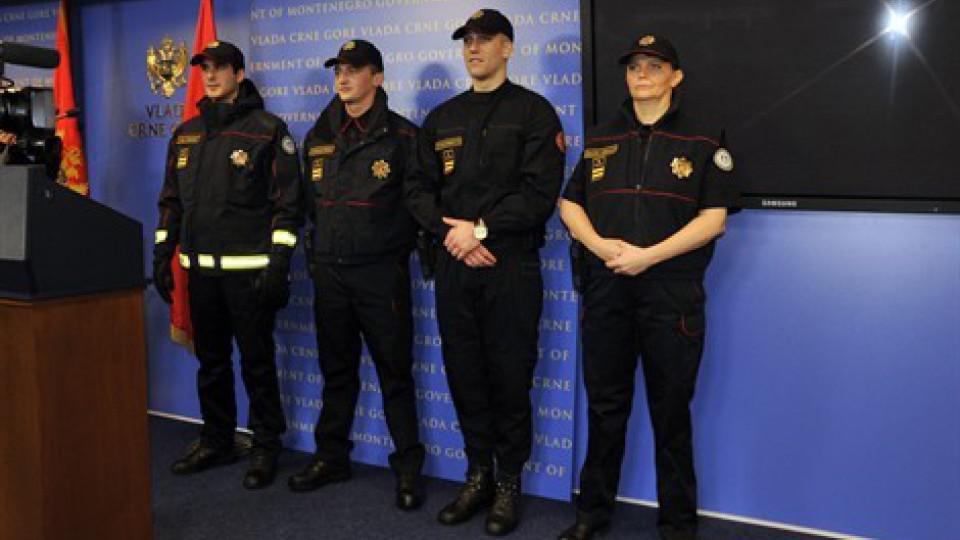 Policajci u novim uniformama | Radio Televizija Budva