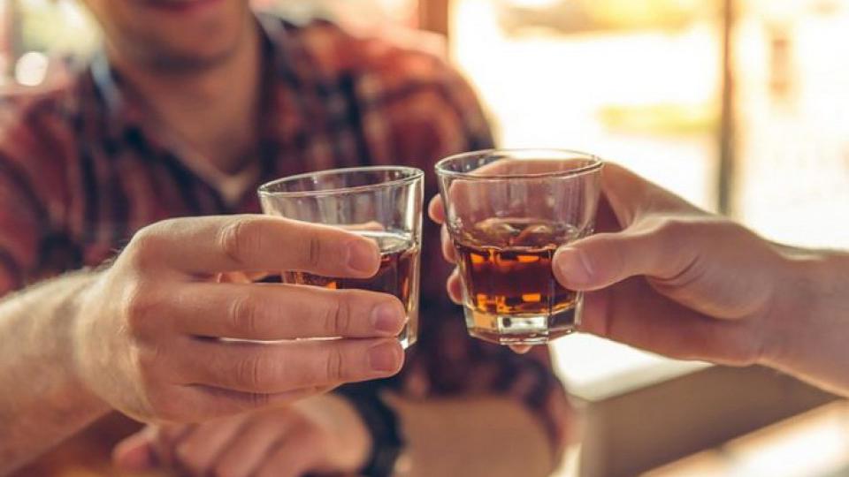 Alkohol oštećuje matične ćelije i izaziva rak | Radio Televizija Budva