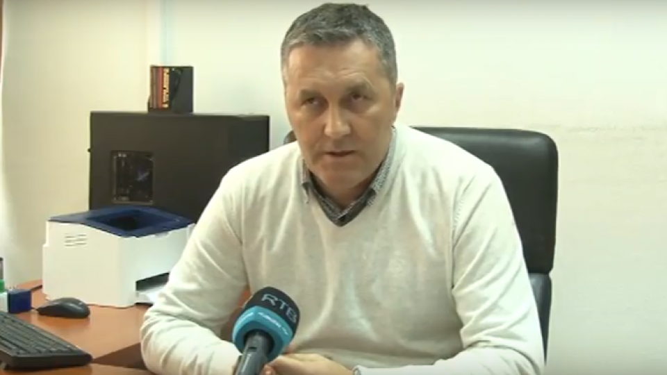 Vujović: Radoviću ne obraćaj se odbornicima preko medija, postoje procedure | Radio Televizija Budva