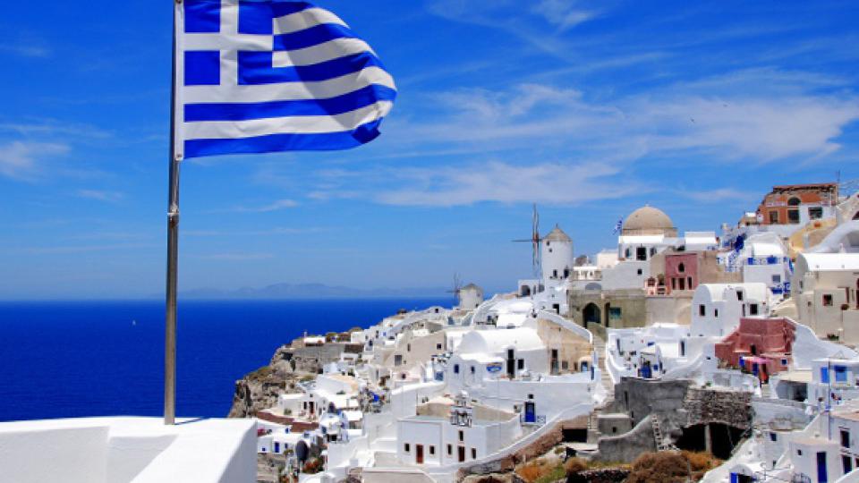 Grčka zabranila unos hrane i pića na plaže | Radio Televizija Budva