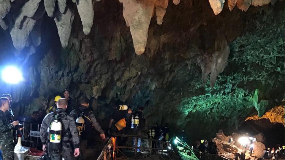Tajland: Izvlače dječake iz pećine! | Radio Televizija Budva