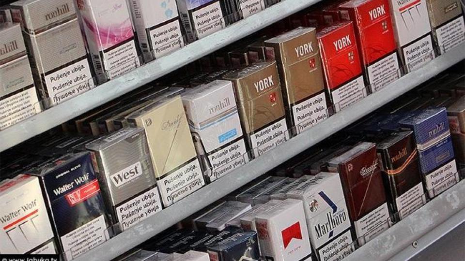Preko Luke Bar se prokrijumčari više od 2 milijarde cigareta | Radio Televizija Budva