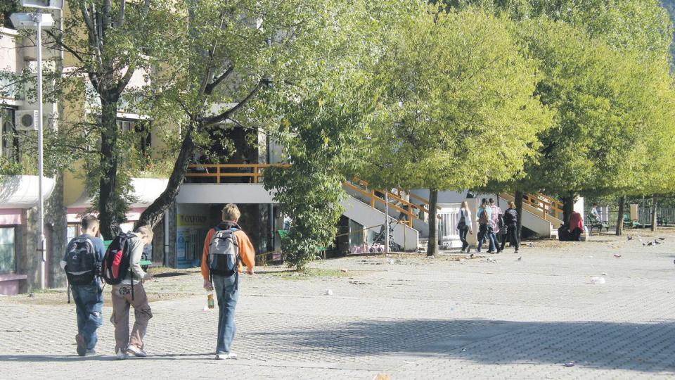 Iako je Opština Budva opredjelila sredstva, đaci i dalje bez prevoza | Radio Televizija Budva