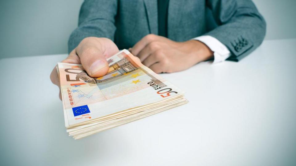 Minimalna zarada od 1. jula iznosiće 222 eura | Radio Televizija Budva