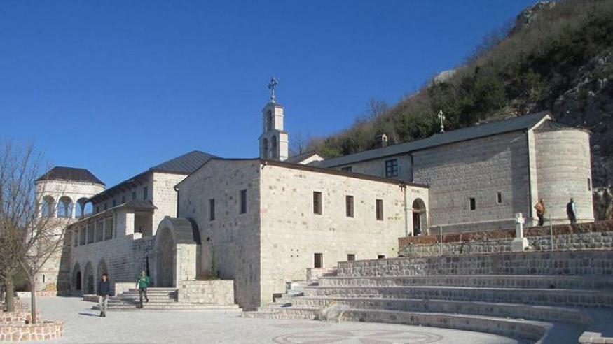 Molitveni spomen za žrtve NATO bombardovanja u manastiru Stanevići | Radio Televizija Budva