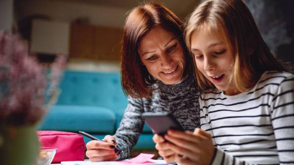 Društvene mreže – kako da se roditelji ponašaju | Radio Televizija Budva