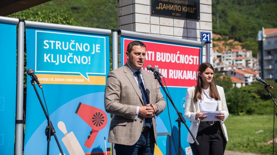 “Stručno je ključno” u Budvi: Veliko interesovanje za primorske stručne škole | Radio Televizija Budva