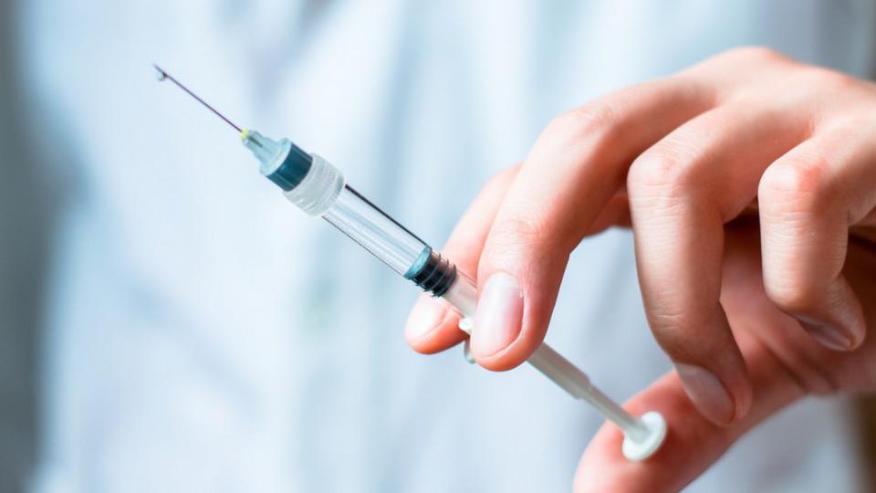 Montefarm naručuje 31.000 doza vakcina protiv gripa | Radio Televizija Budva