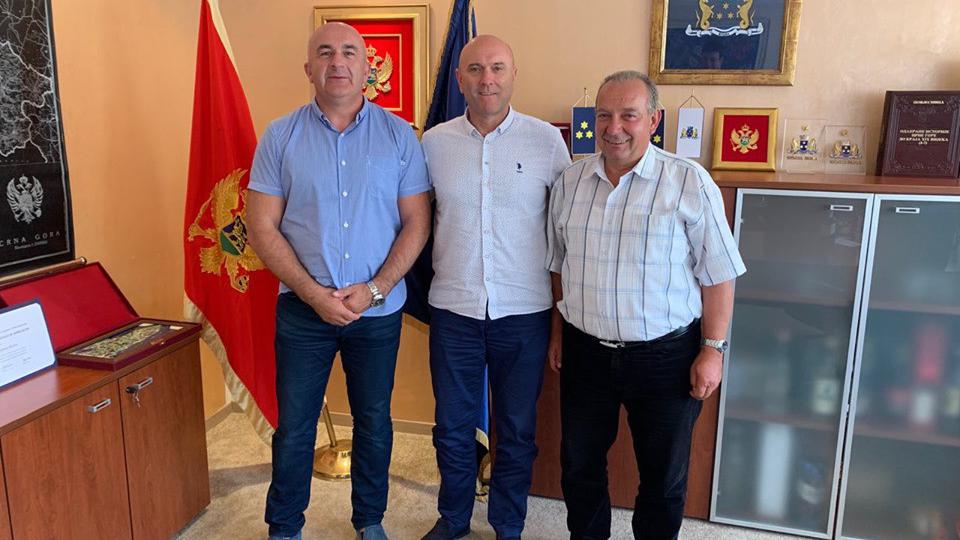 Delegacija Socijalističke narodne partije Crne Gore u posjeti Opštini Budva | Radio Televizija Budva