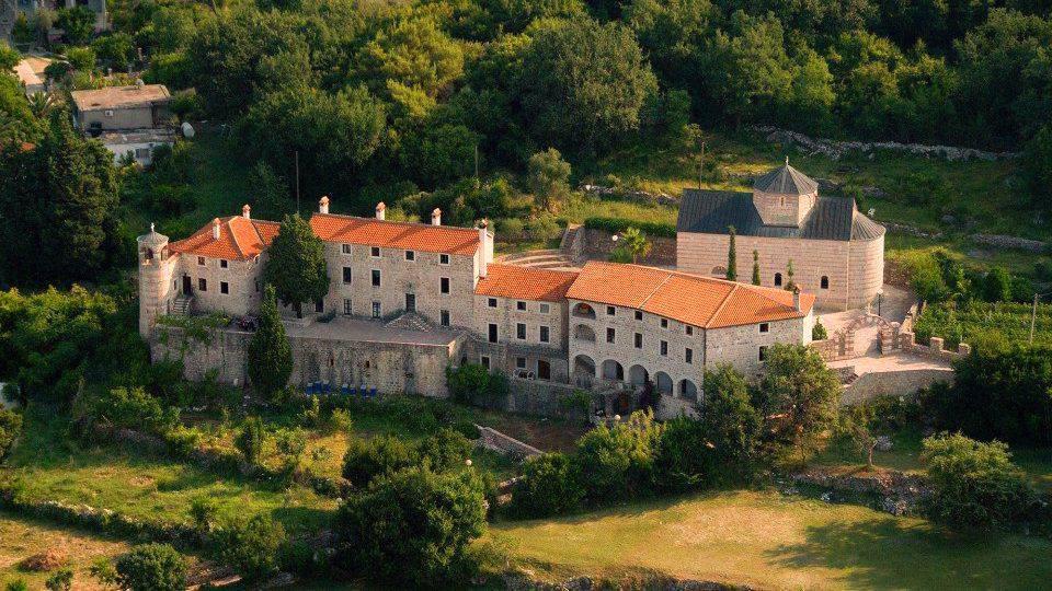 Manastir Podmaine korijen stare Budve | Radio Televizija Budva