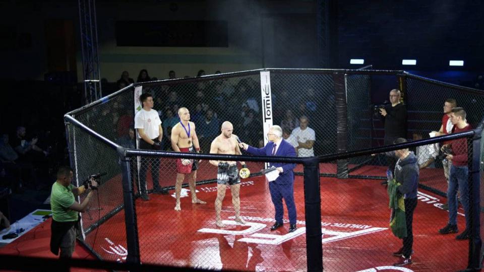 MMA: Šofran uspješan na debiju | Radio Televizija Budva