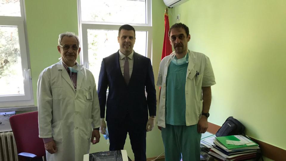 Humanost na djelu: Balša Mitrović donirao respiratore Kotorskoj i Cetinjskoj bolnici | Radio Televizija Budva