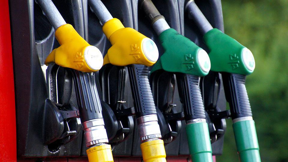 Izmijeniti uredbu o cijenama goriva | Radio Televizija Budva