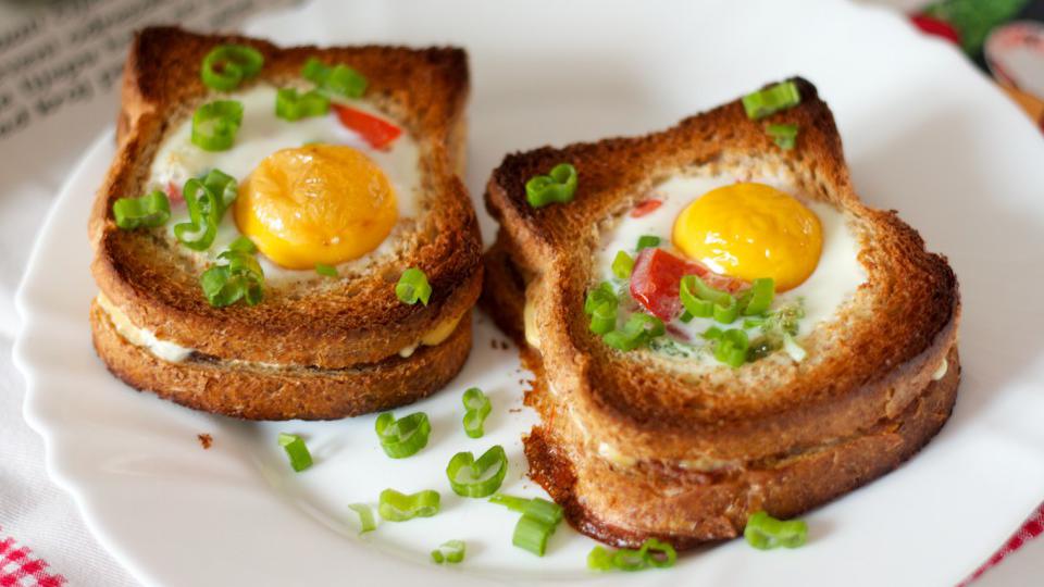 Doručak: Tost sendvič sa jajima | Radio Televizija Budva