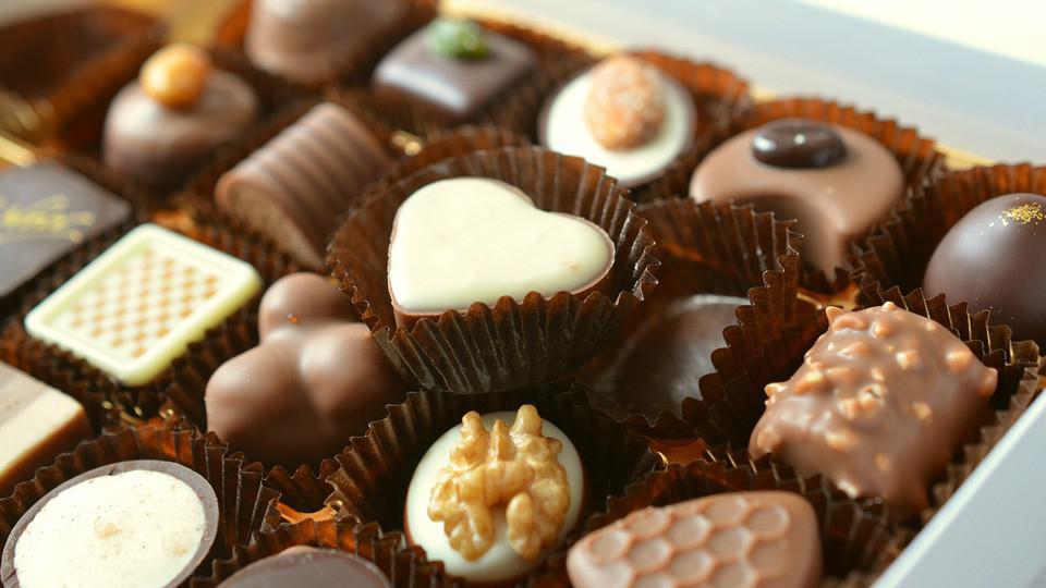 Trik od 20 sekundi koji otkriva da li je čokolada prava | Radio Televizija Budva