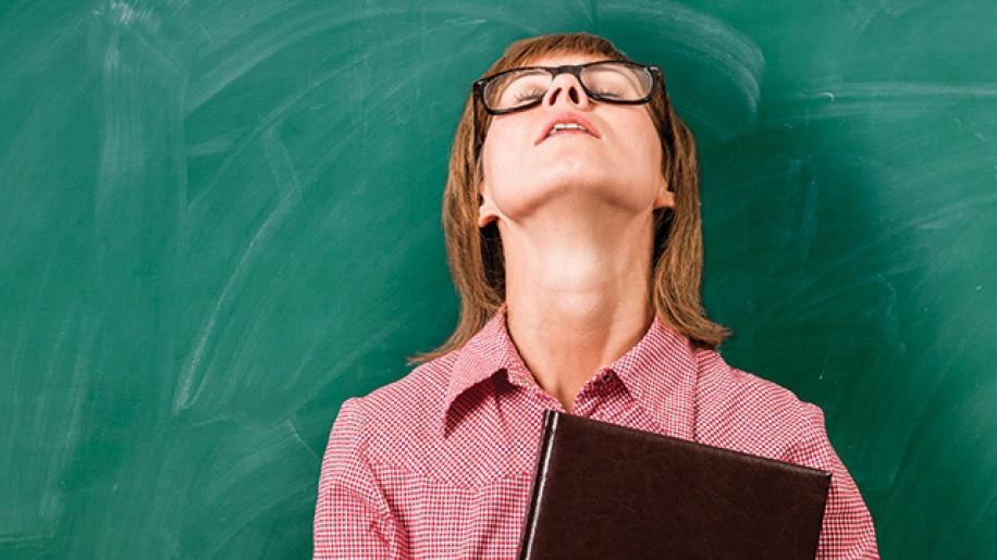Radni dani nastavnika nemaju kraja, teško usklađuju obaveze | Radio Televizija Budva