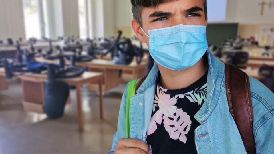 Škole bezbjedne jedino ako se nose maske | Radio Televizija Budva