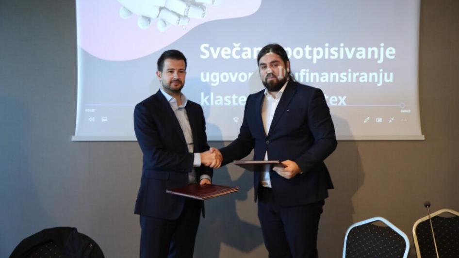 Ministarstvo ekonomskog razvoja i ICT Cortex potpisali ugovor vrijedan preko milion EUR | Radio Televizija Budva