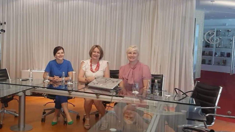 (FOTO/VIDEO) NVO Veritas održao predavanje na temu: Kancer, poziv za buđenje | Radio Televizija Budva
