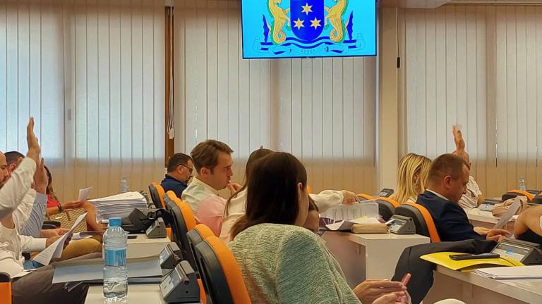 (VIDEO/FOTO) Odbor povjerenika opštine Budva danas usvojio 25 tačaka Dnevnog reda ; Jušković: Naš rad je zasnovan na principima efikasnosti i zakonitosti | Radio Televizija Budva