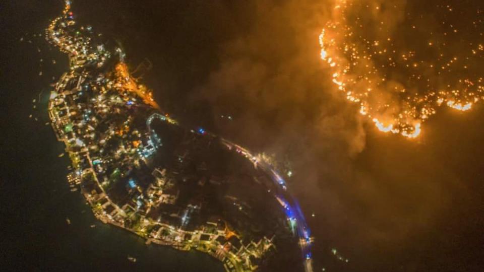 (VIDEO) Aktivan požar na brdu iznad Perasta | Radio Televizija Budva