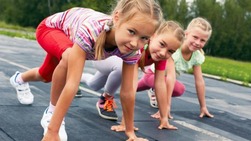 „Ajmo djeco” trke za mališane sjutra ispred Mogrena | Radio Televizija Budva