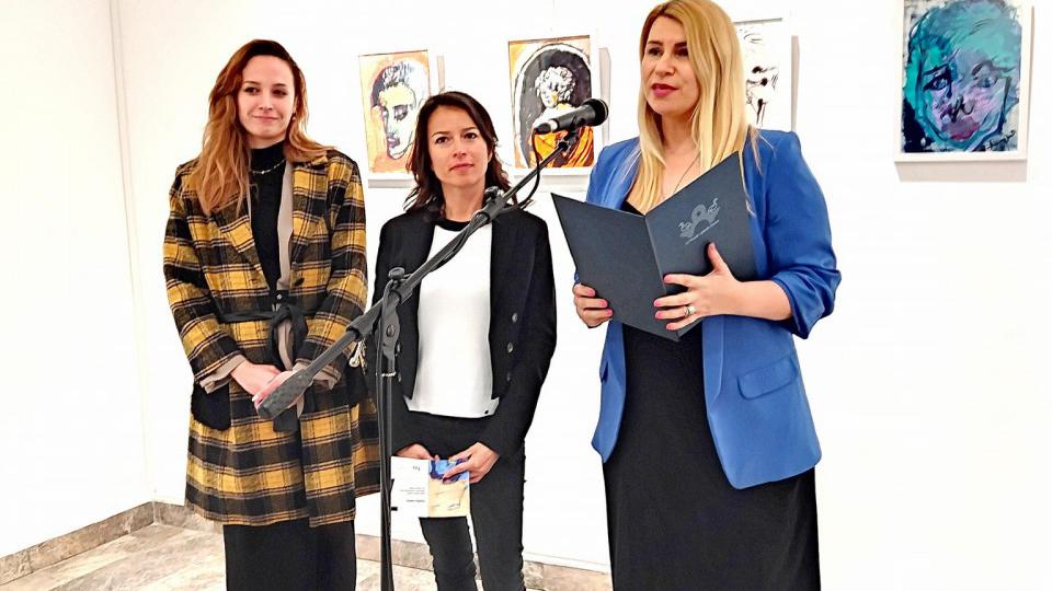 Otvorena Sedma izložba Fakulteta vizuelnih umjenosti u Petrovcu | Radio Televizija Budva