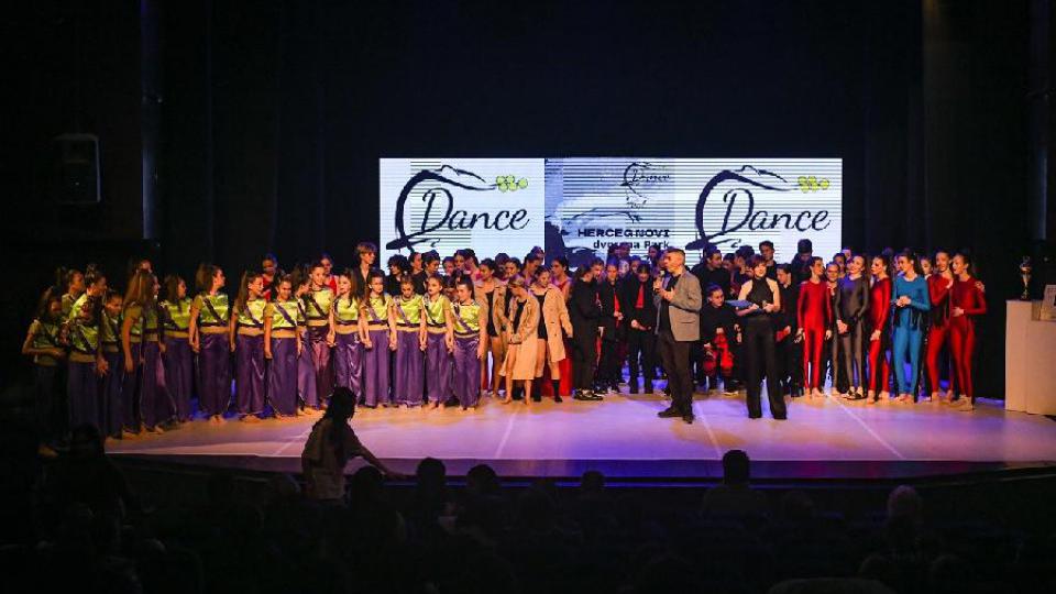 Mimozin festival plesa okupio 860 učesnika | Radio Televizija Budva