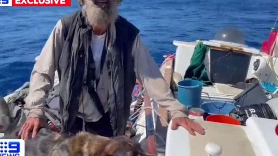 Australijanac i njegov pas preživjeli dva mjeseca u Pacifiku, jeli su sirovu ribu i pili kišnicu | Radio Televizija Budva