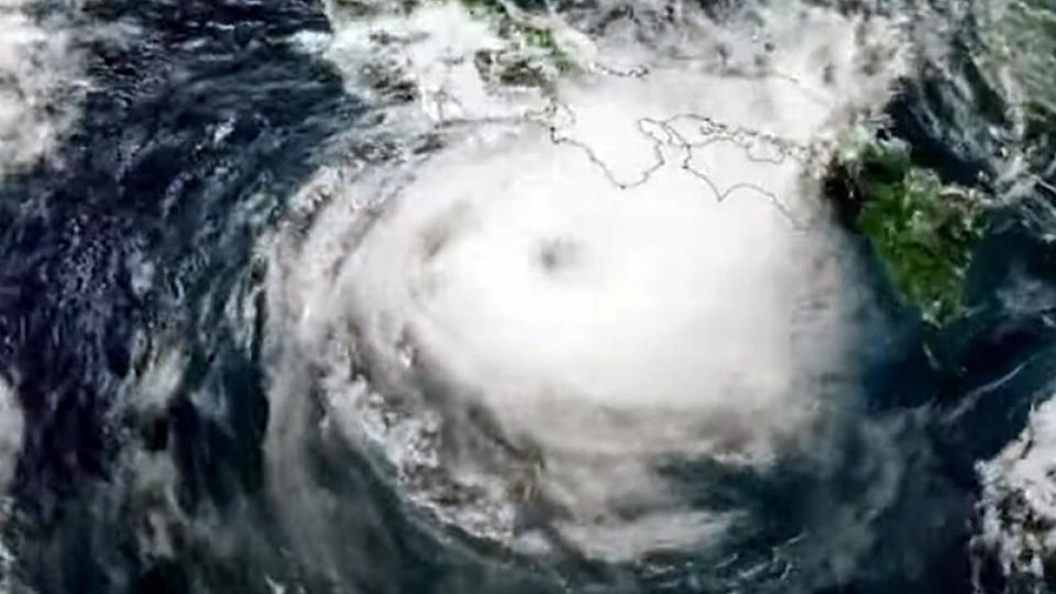 Evakuacija 240 hiljada ljudi zbog tajfuna Lan | Radio Televizija Budva