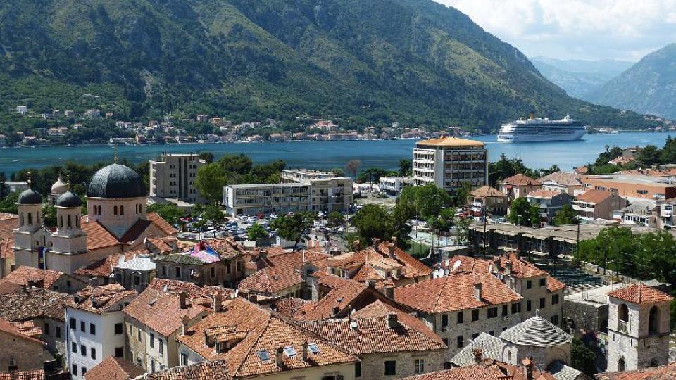 Sa 500 brodova u Kotor dođe pola miliona putnika godišnje | Radio Televizija Budva