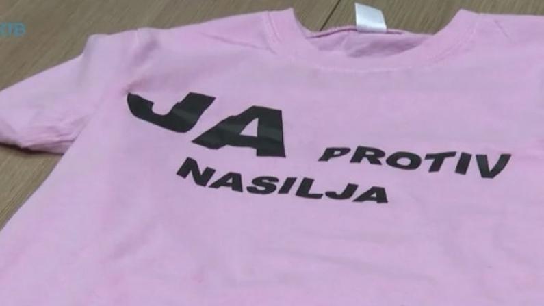 (VIDEO) NVO „Talas“ iz Budve organizovala edukativne radionice za osnovce povodom Međunarodnog dana ružičastih majica | Radio Televizija Budva