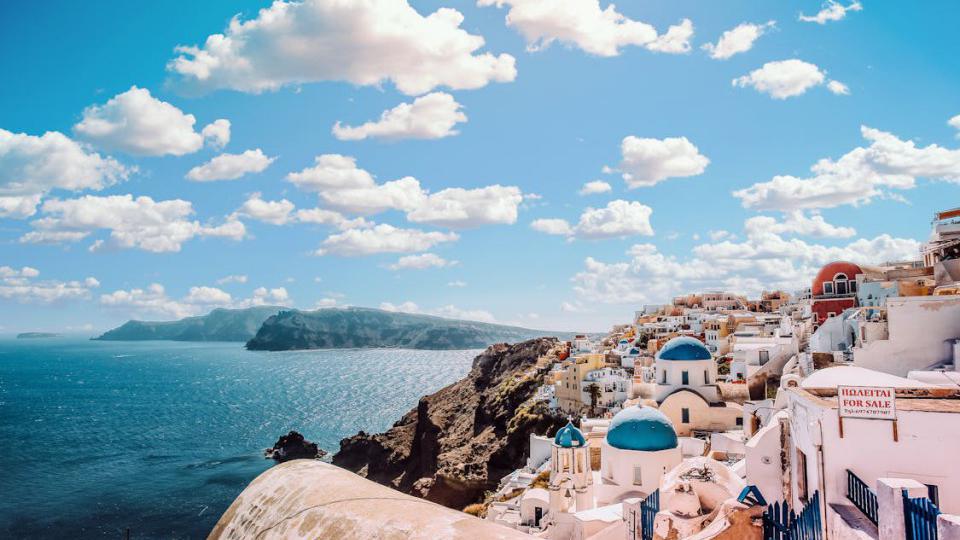 Santorini s Ali ekspresa: Kinezi napravili repliku grčkog ostrva | Radio Televizija Budva